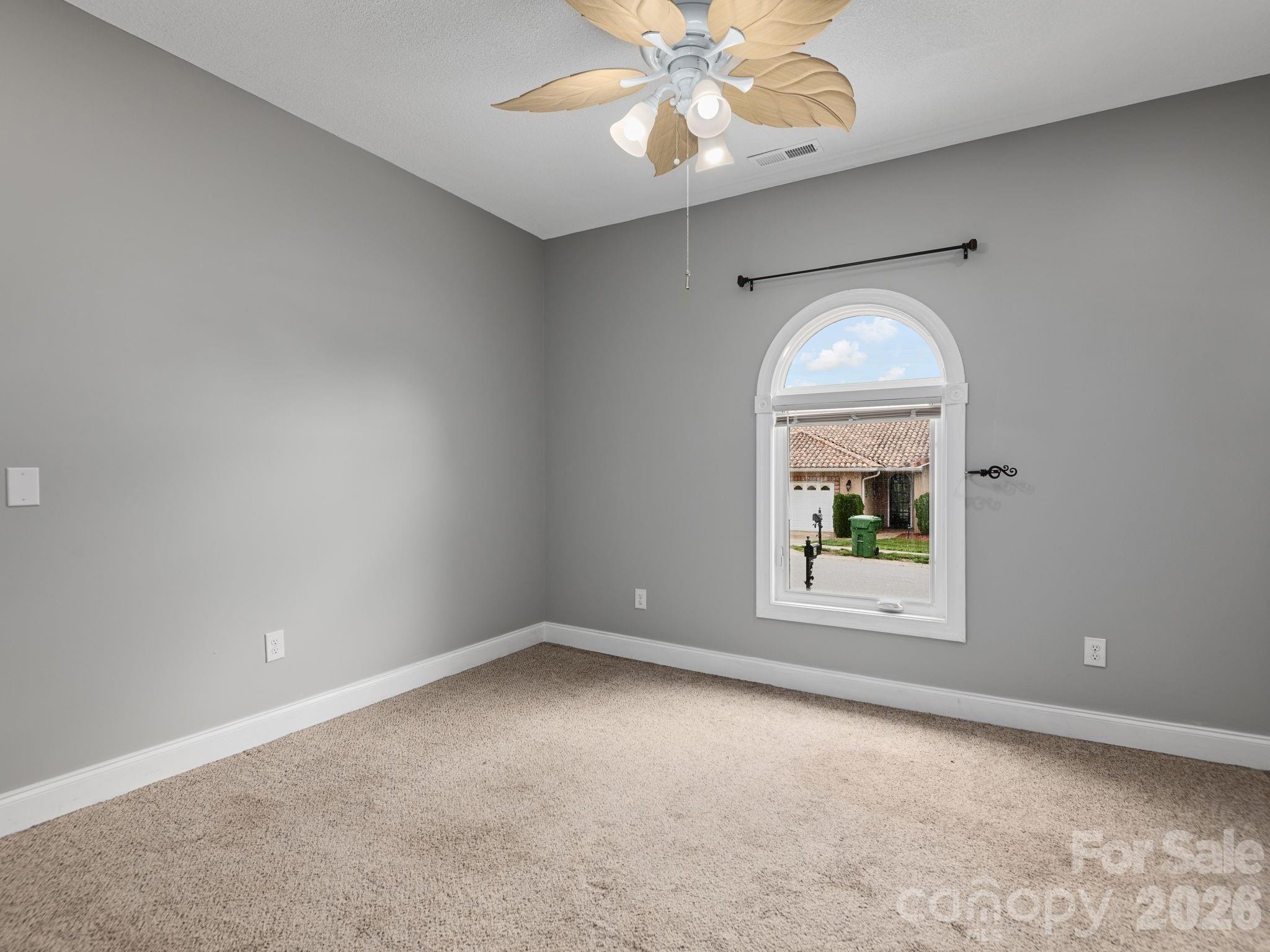 39 Pacifico Drive Asheville NC 28806