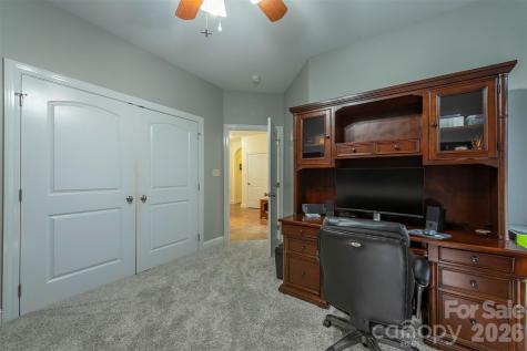 39 Pacifico Drive Asheville NC 28806