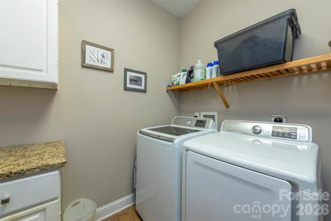 39 Pacifico Drive Asheville NC 28806