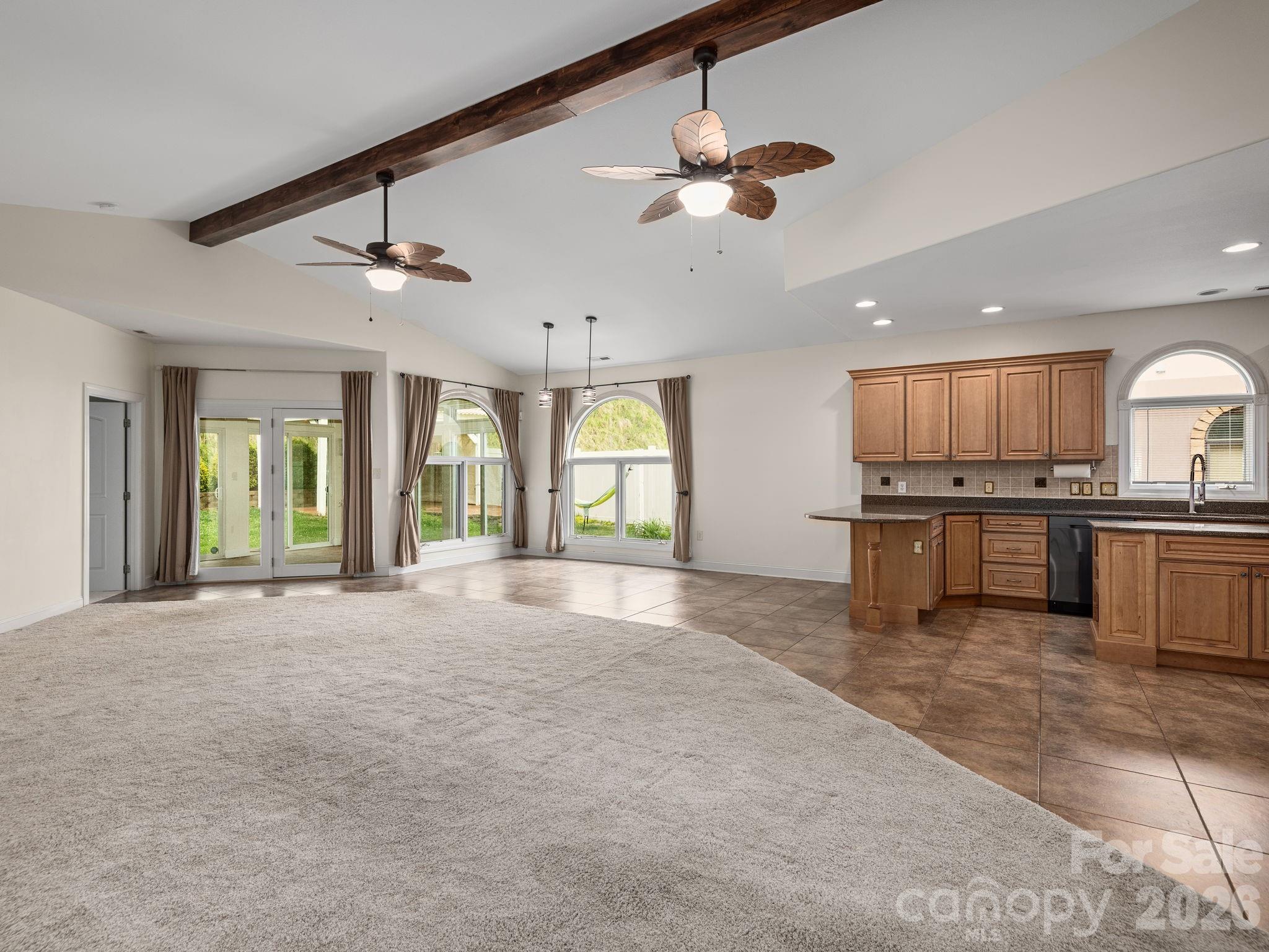 39 Pacifico Drive Asheville NC 28806