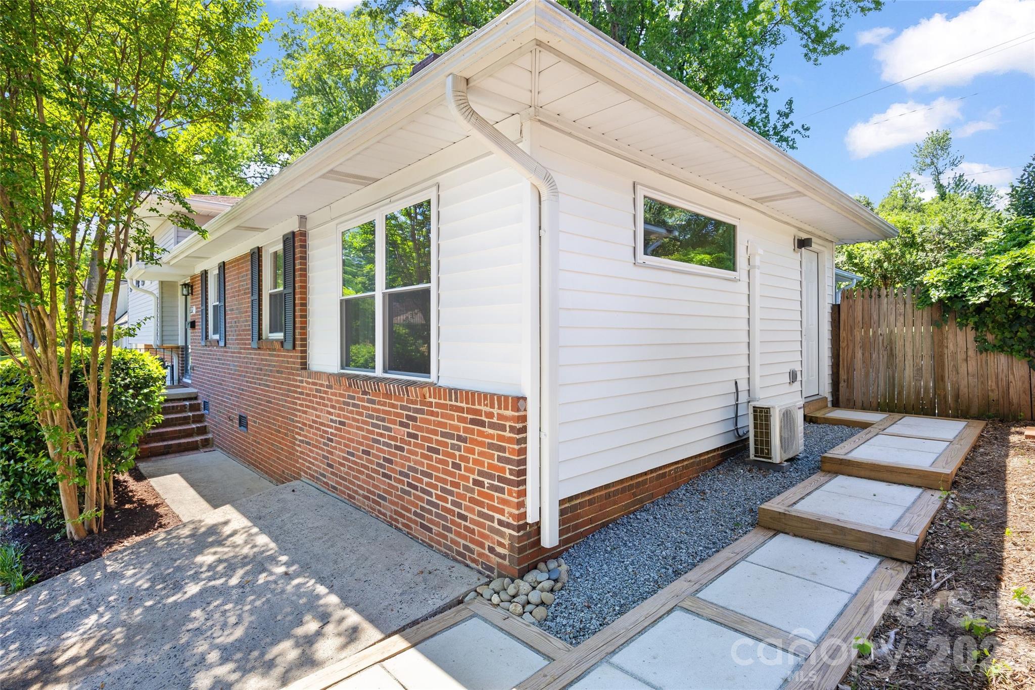 832 Stanfield Drive Charlotte NC 28210