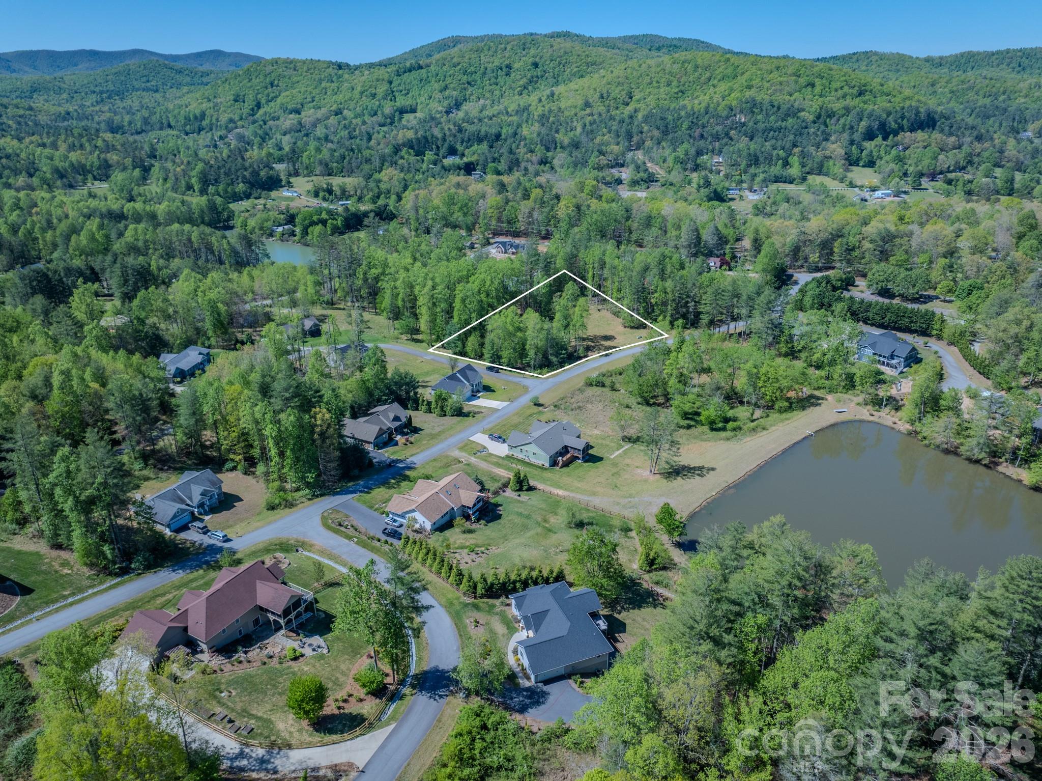 92 Crystal Heights Drive Hendersonville NC 28739