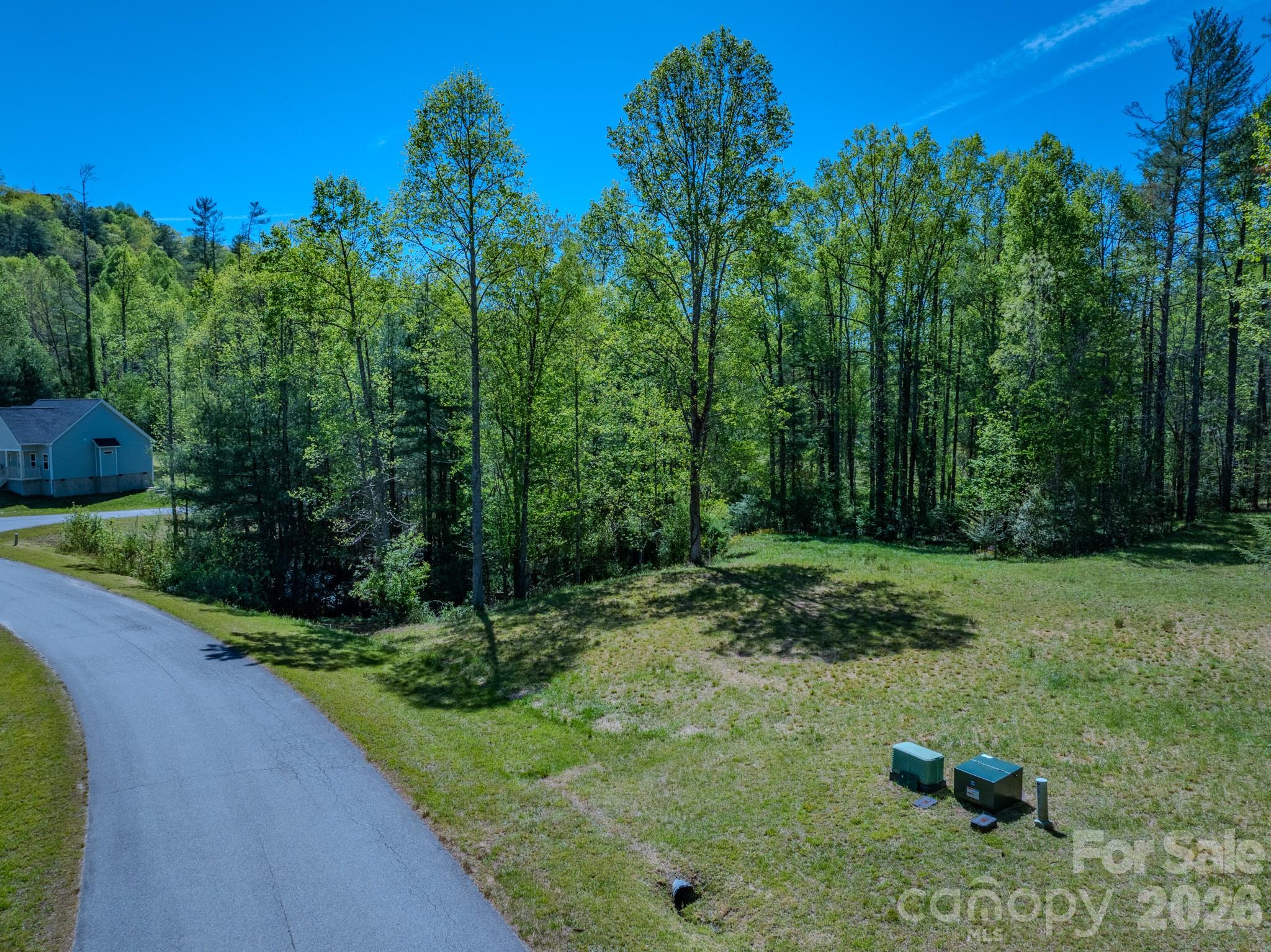 92 Crystal Heights Drive Hendersonville NC 28739