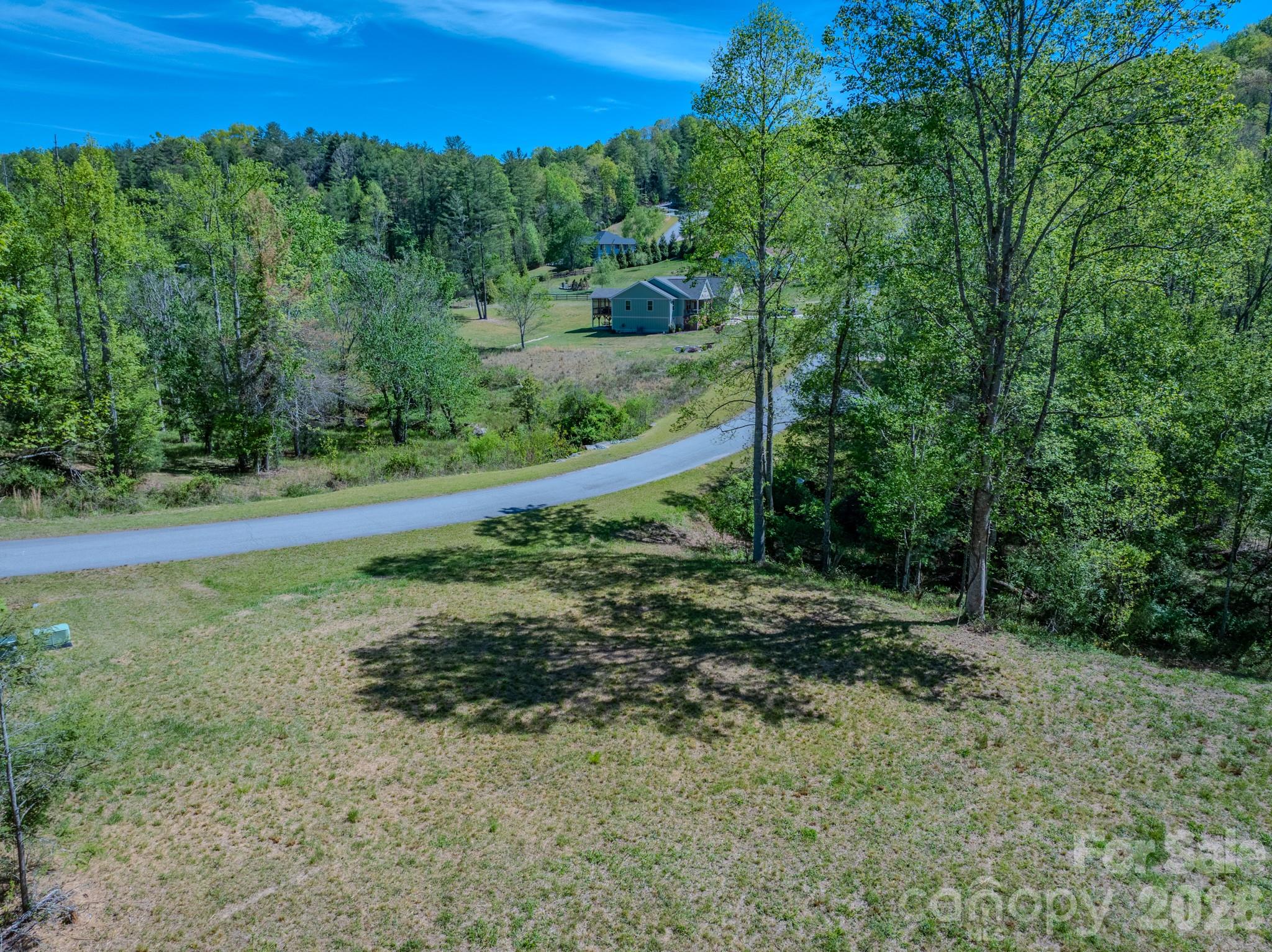 92 Crystal Heights Drive Hendersonville NC 28739