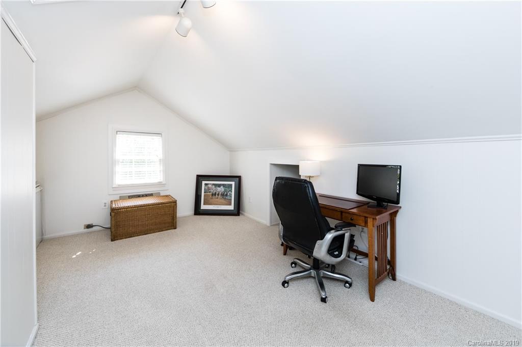242 Tranquil Avenue Charlotte NC 28209