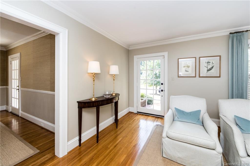 242 Tranquil Avenue Charlotte NC 28209