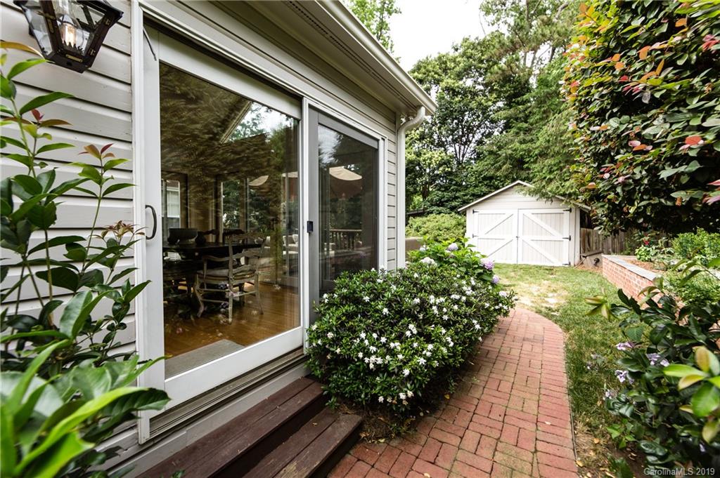 242 Tranquil Avenue Charlotte NC 28209