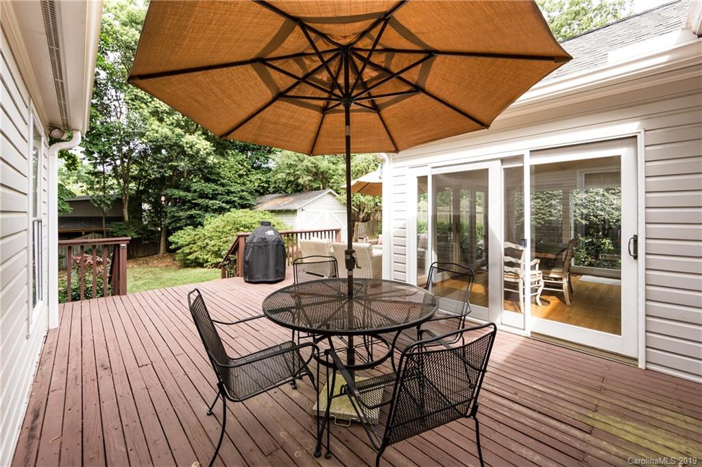 242 Tranquil Avenue Charlotte NC 28209