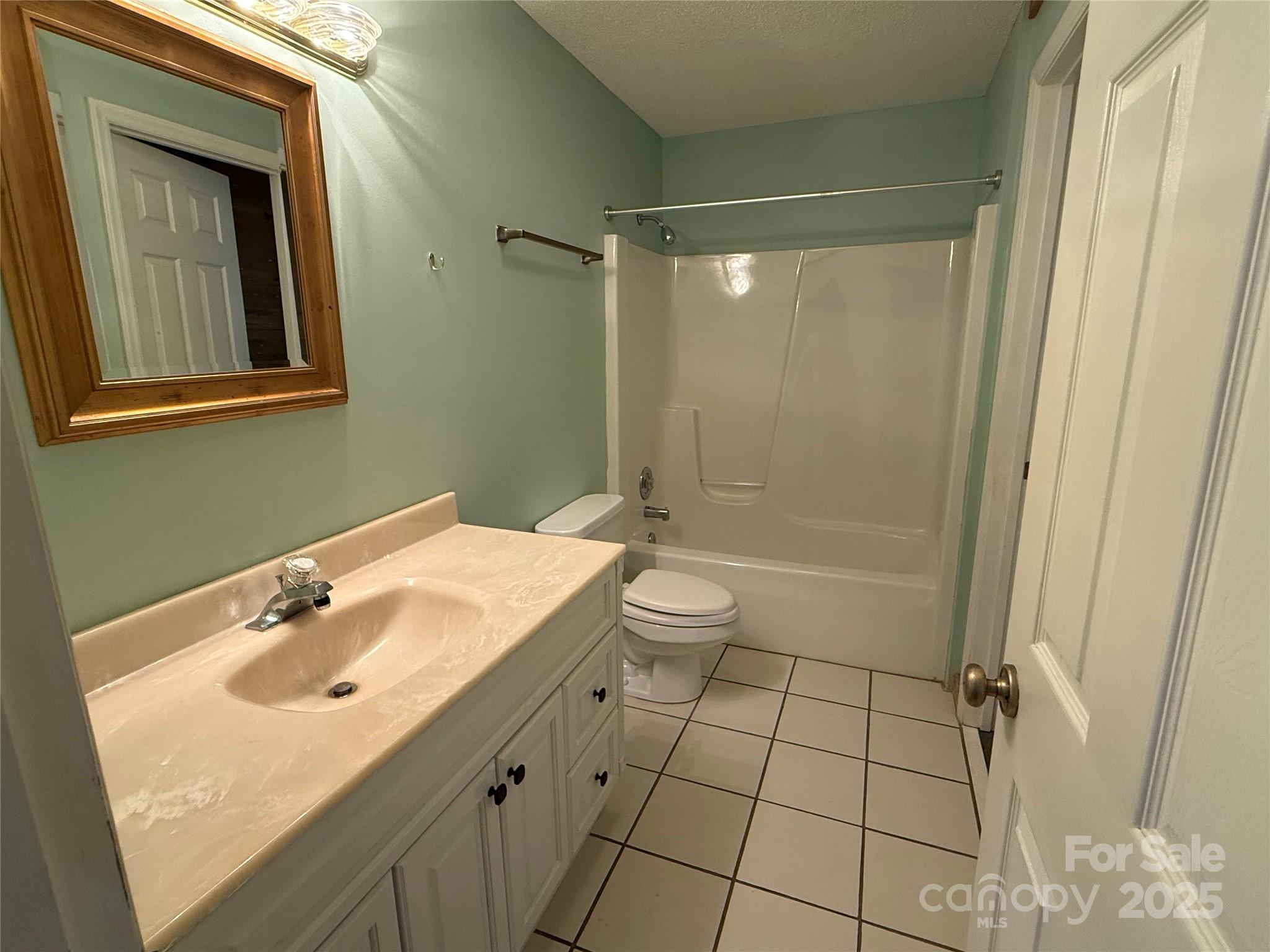 66 Ashlyn Lane Tryon NC 28782