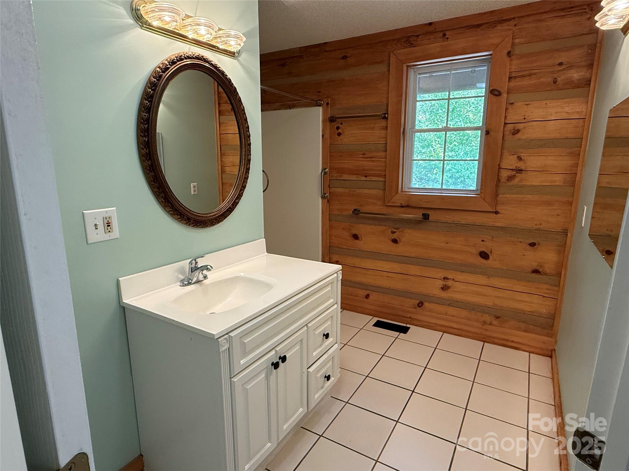66 Ashlyn Lane Tryon NC 28782