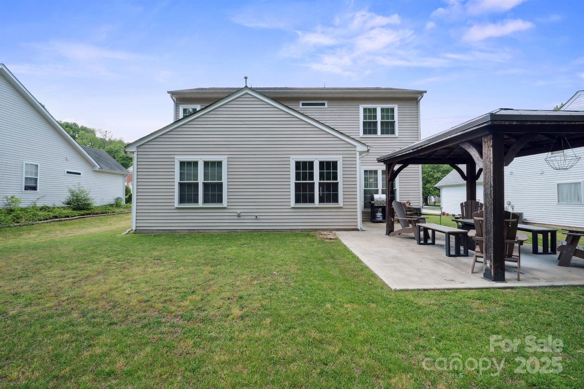 16337 Greybriar Forest Lane Charlotte NC 28278