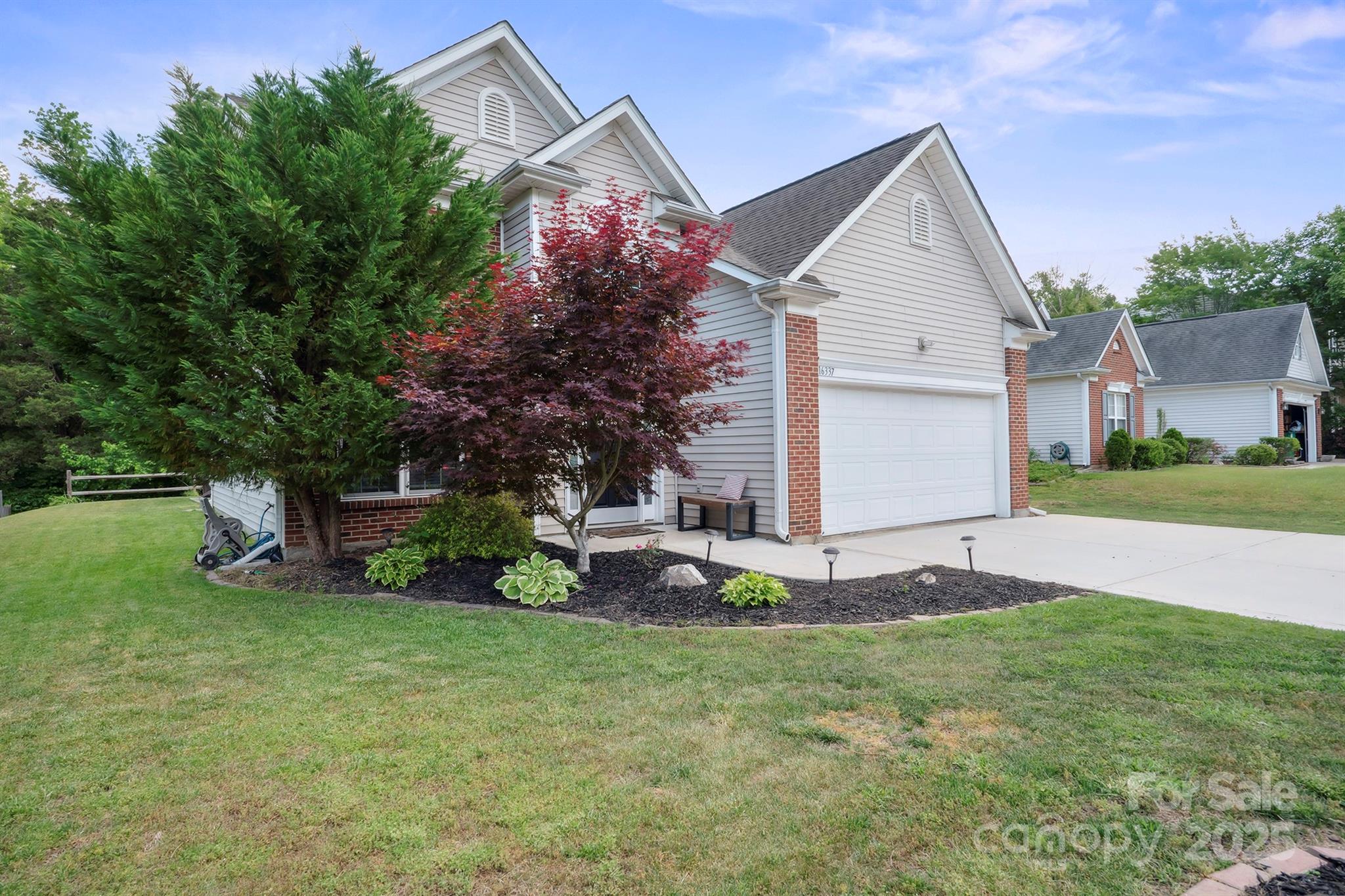 16337 Greybriar Forest Lane Charlotte NC 28278