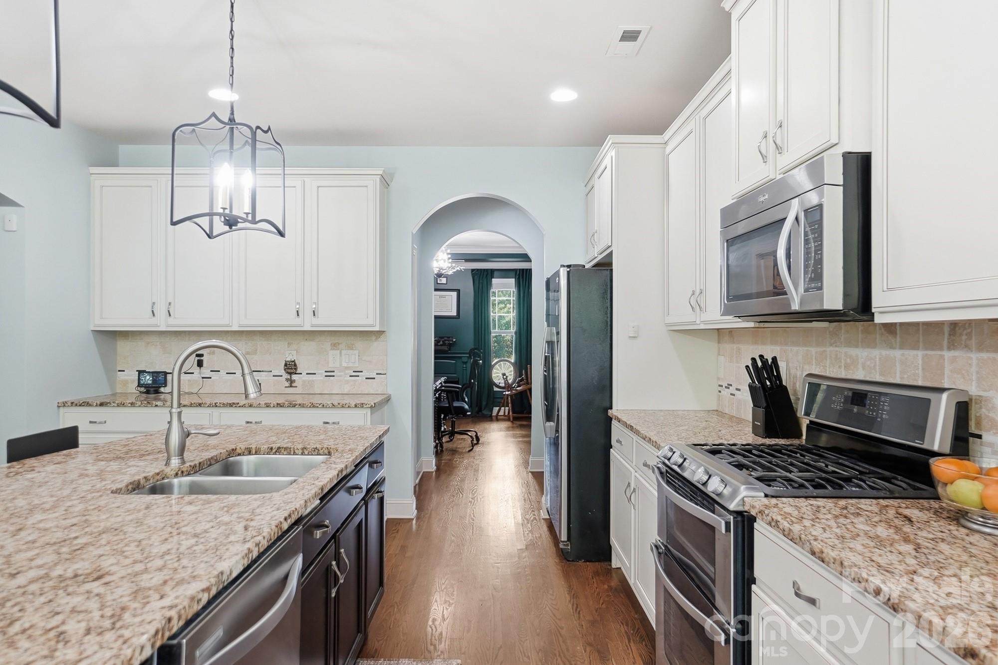 522 Iron Horse Lane Midland NC 28107