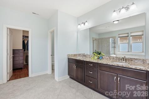 522 Iron Horse Lane Midland NC 28107