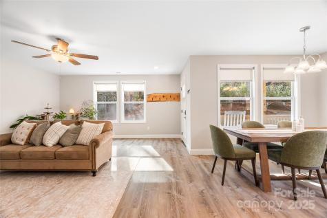 95 Eastabrook Avenue Brevard NC 28712
