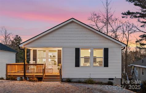 95 Eastabrook Avenue Brevard NC 28712