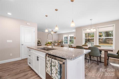 95 Eastabrook Avenue Brevard NC 28712