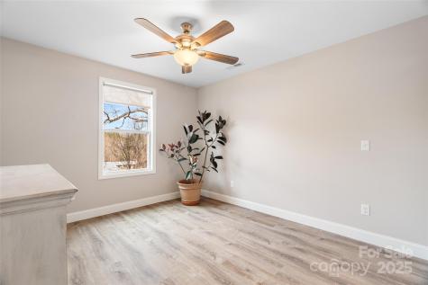 95 Eastabrook Avenue Brevard NC 28712