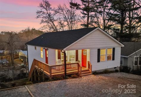 95 Eastabrook Avenue Brevard NC 28712