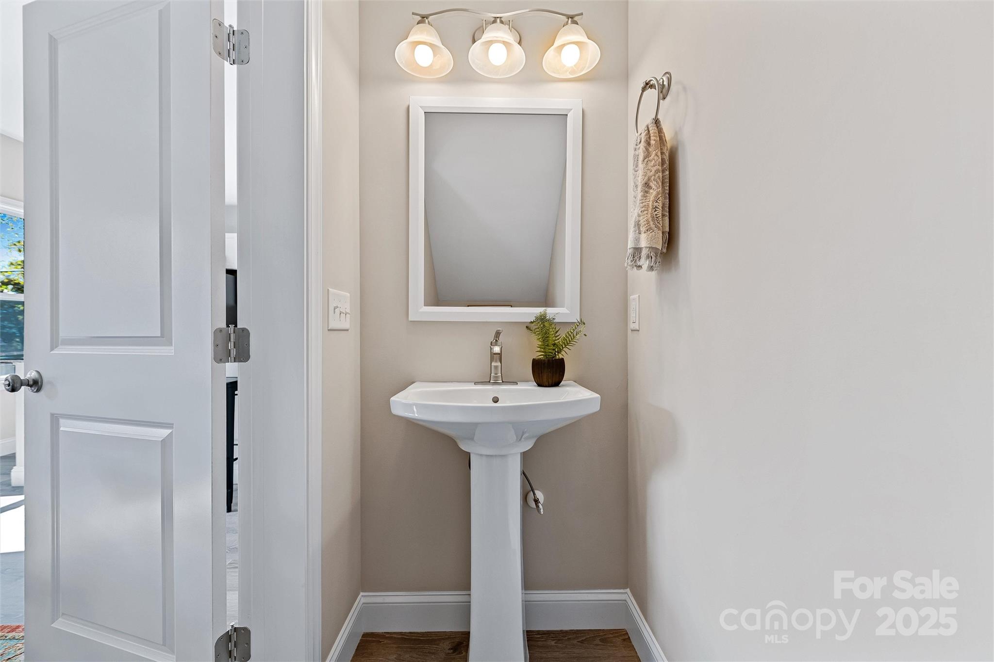 186 Johnston Boulevard Asheville NC 28806