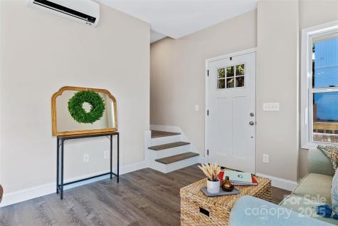 186 Johnston Boulevard Asheville NC 28806