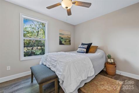 186 Johnston Boulevard Asheville NC 28806