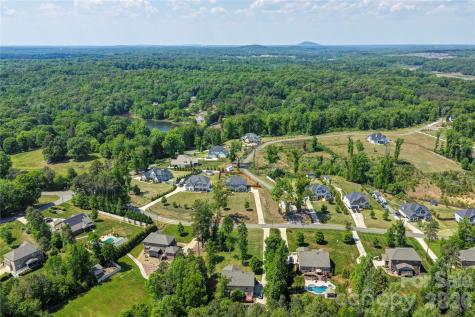 2609 Lakefront Drive Belmont NC 28012