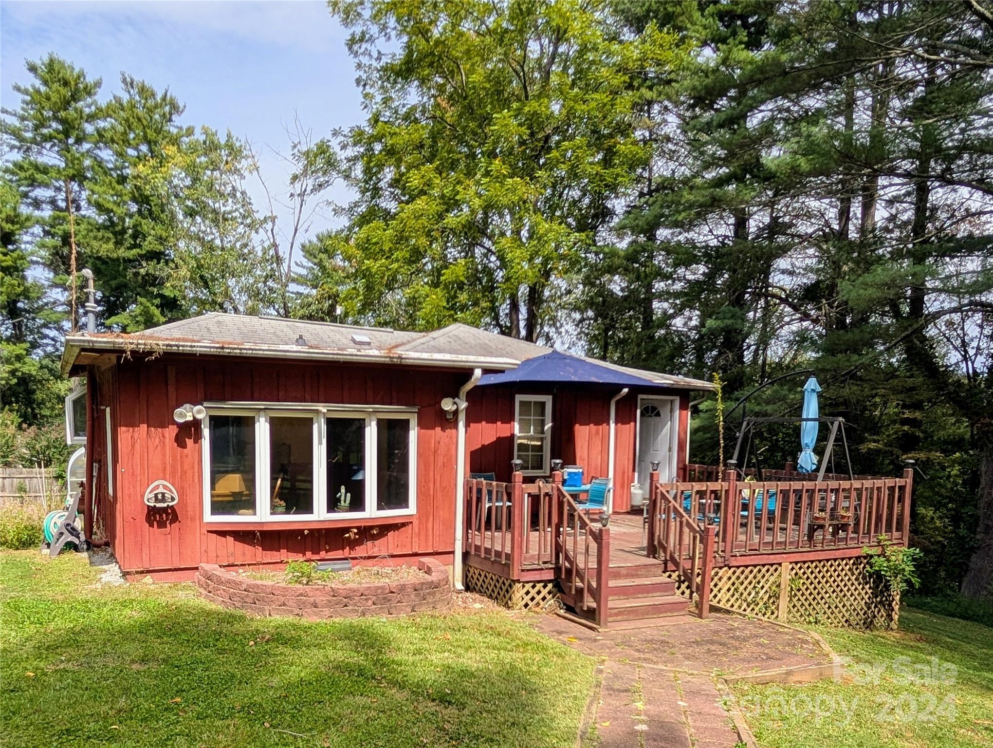 246 N Hills Drive Hendersonville NC 28791