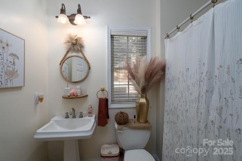 709 Carson Court Kannapolis NC 28083