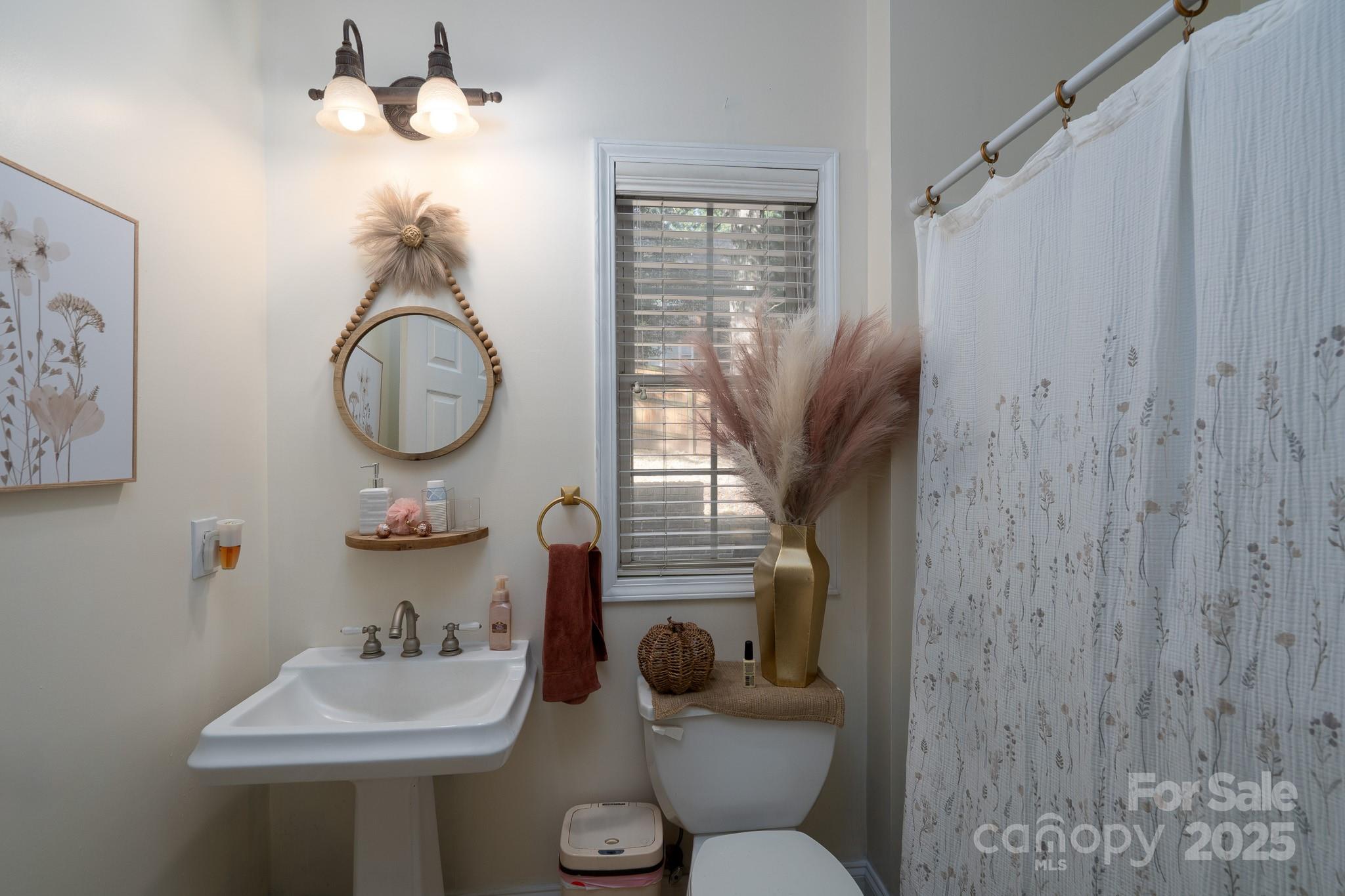 709 Carson Court Kannapolis NC 28083