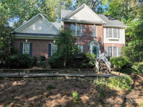 709 Carson Court Kannapolis NC 28083