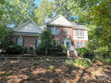 709 Carson Court Kannapolis NC 28083