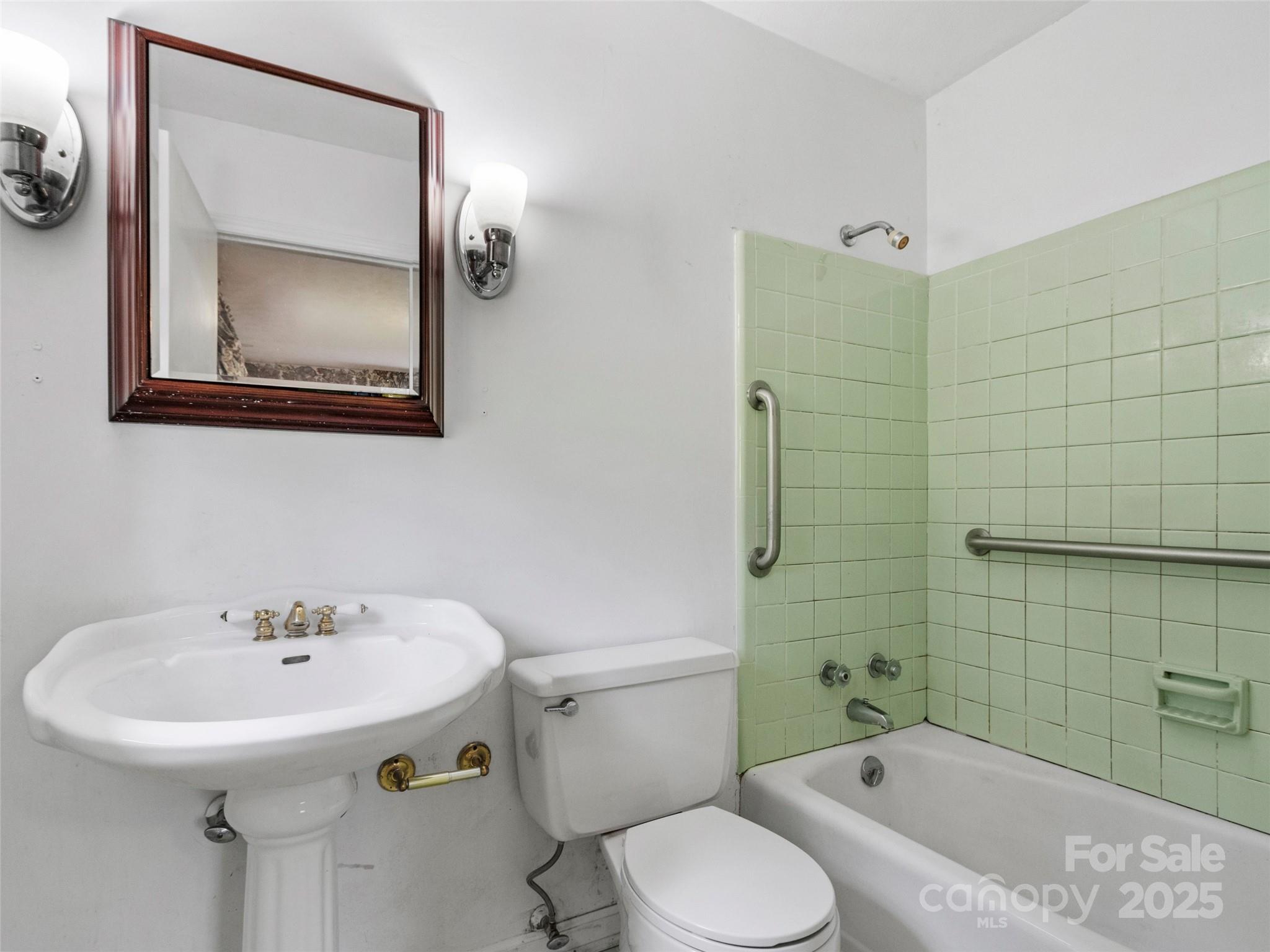 42 Sheppard Drive Asheville NC 28806