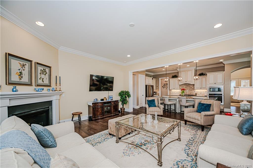 15125 Montage Lane Charlotte NC 28278