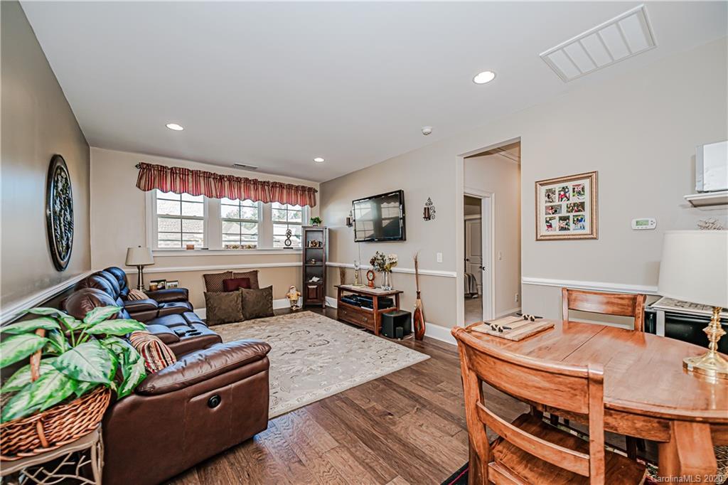 15125 Montage Lane Charlotte NC 28278