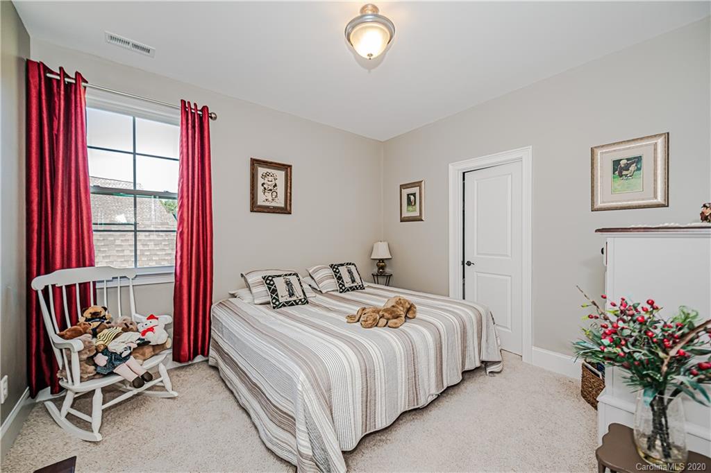 15125 Montage Lane Charlotte NC 28278