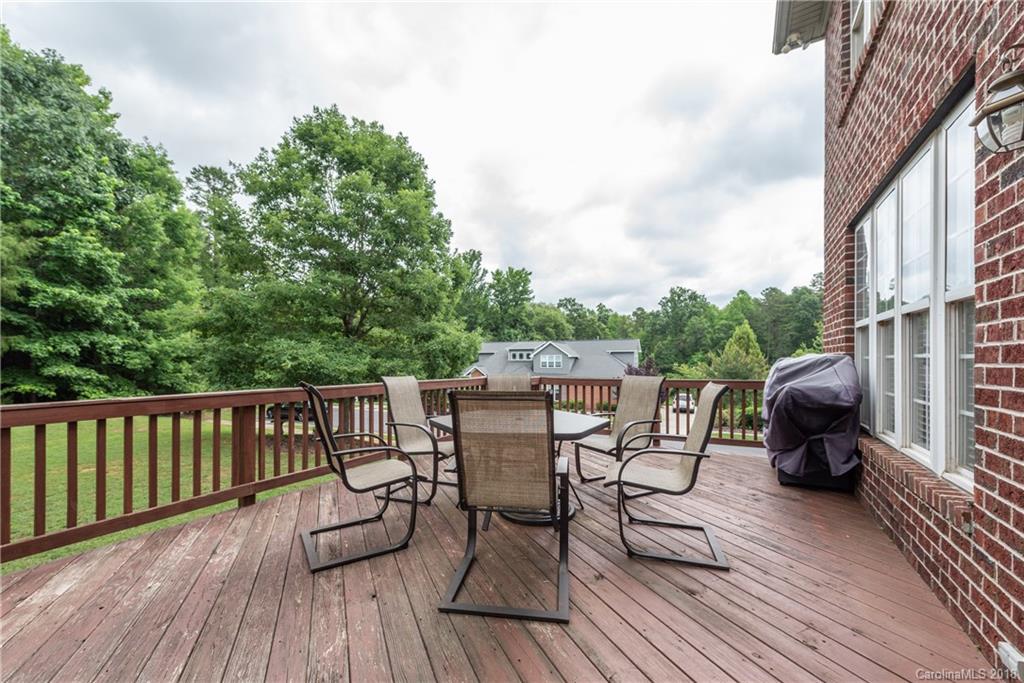 4004 Lamington Road Matthews NC 28105