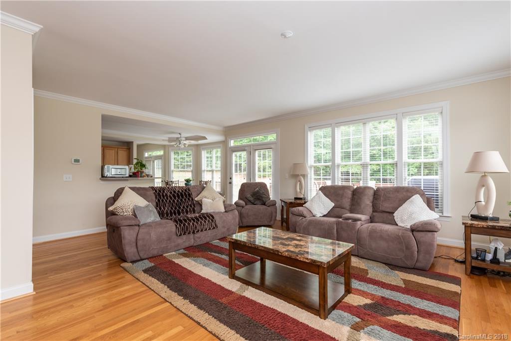 4004 Lamington Road Matthews NC 28105