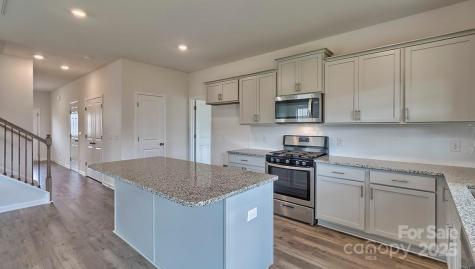 612 Country Oak Drive Asheville NC 28804