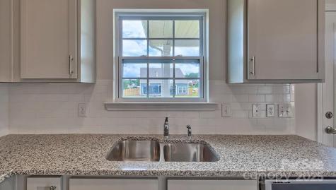 612 Country Oak Drive Asheville NC 28804