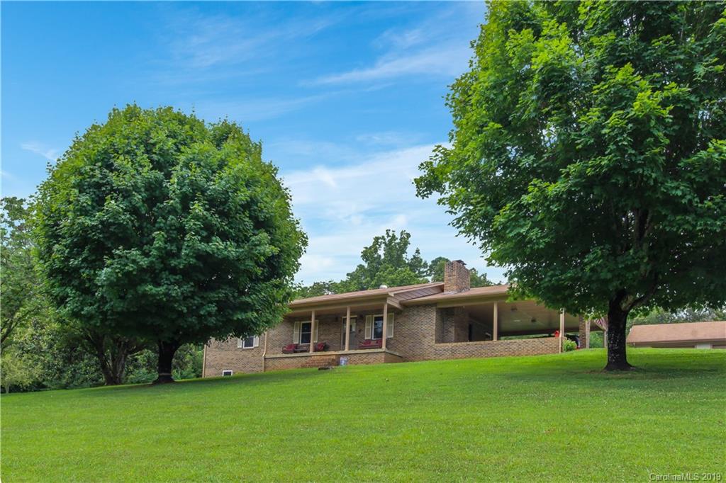 5882 Harmony Grove Road Nebo NC 28761