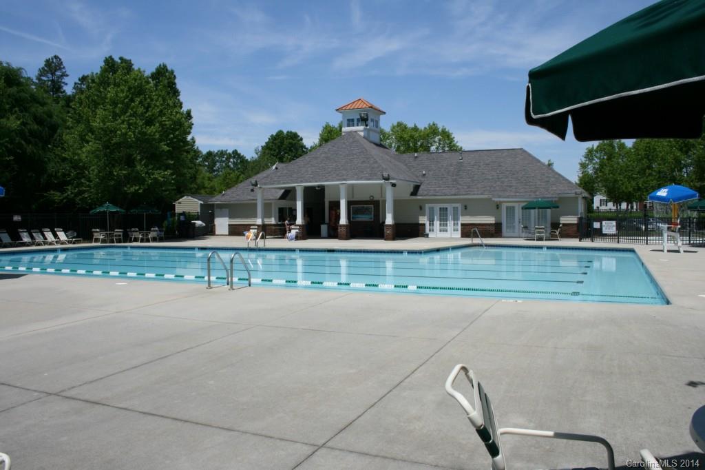 17318 Georgian Hall Drive Charlotte NC 28277
