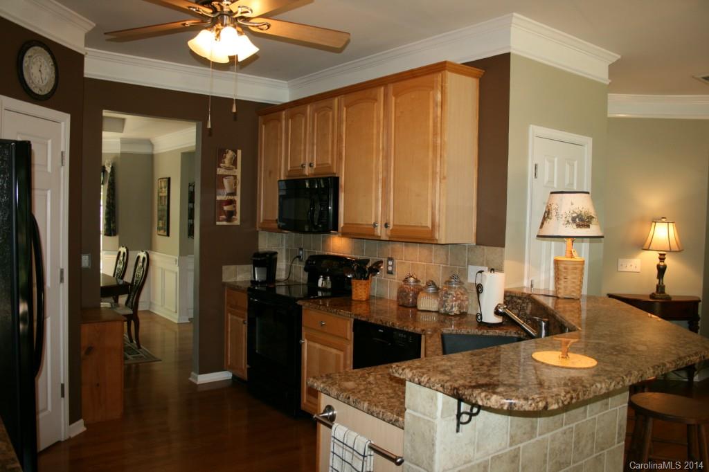 17318 Georgian Hall Drive Charlotte NC 28277