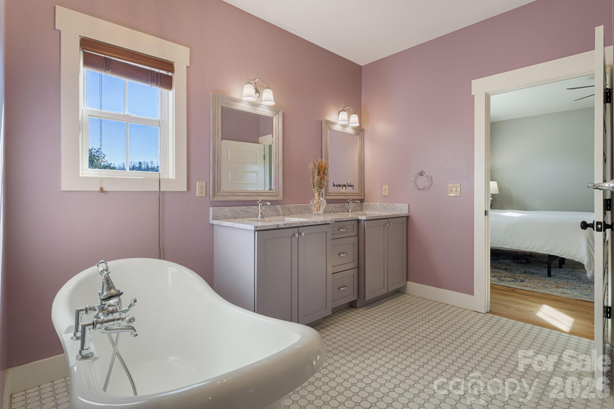 5 Magnolia Farms Drive Asheville NC 28806