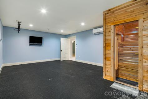 5 Magnolia Farms Drive Asheville NC 28806