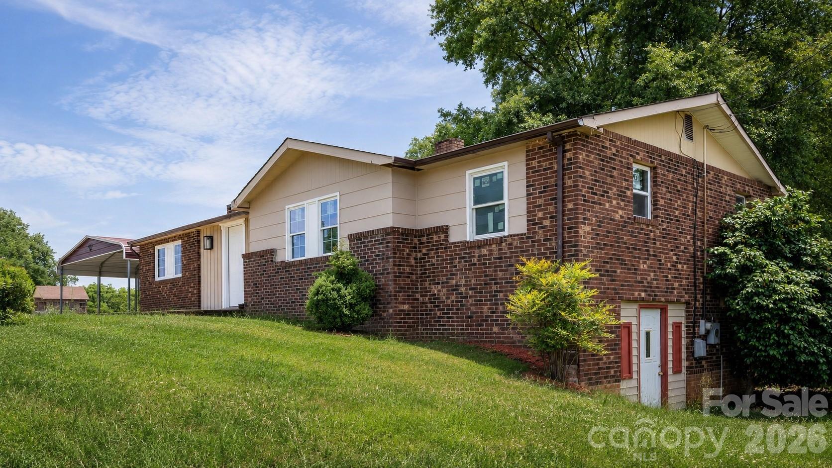 607 Carlos Street Shelby NC 28152