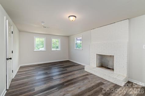 607 Carlos Street Shelby NC 28152