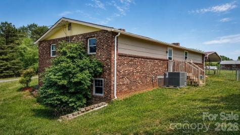 607 Carlos Street Shelby NC 28152