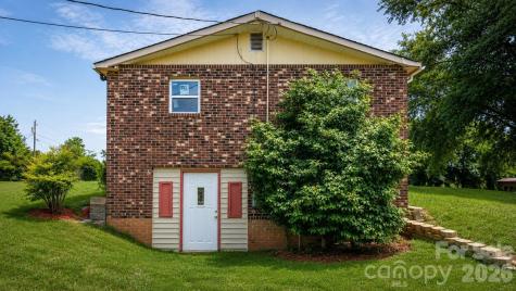 607 Carlos Street Shelby NC 28152