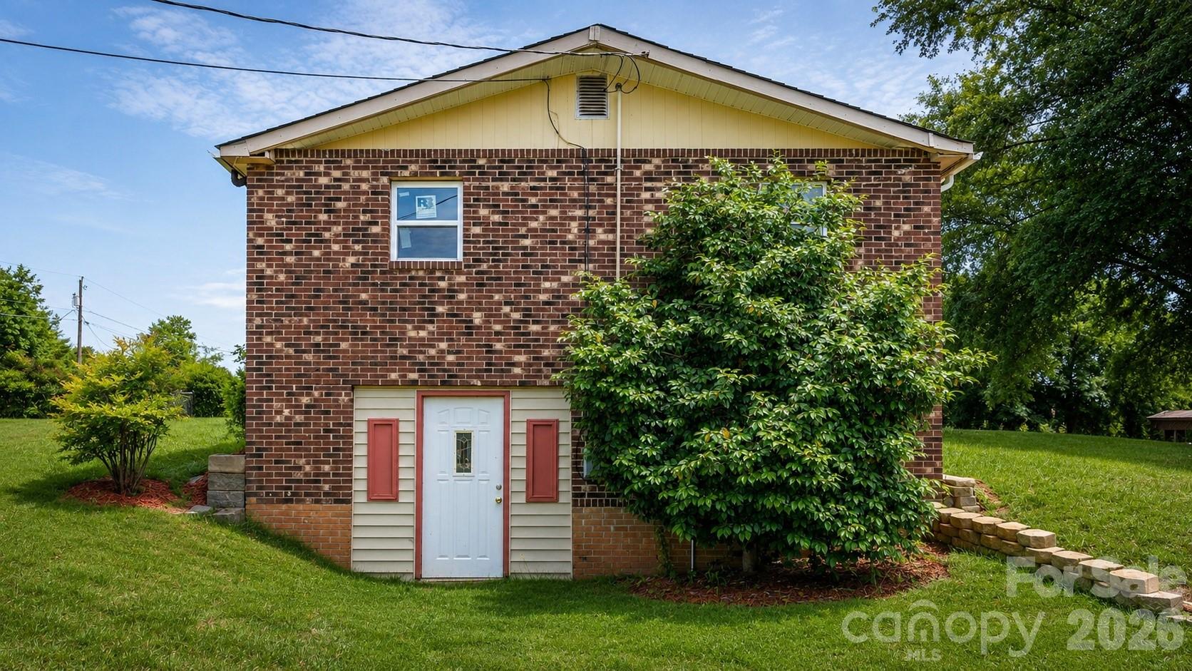 607 Carlos Street Shelby NC 28152